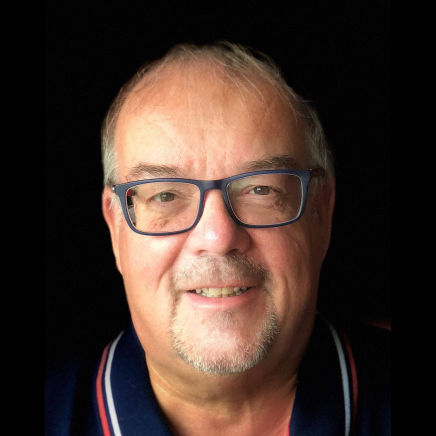 Neil Barnes photographer portrait